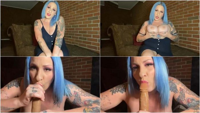ManyVids Scarlet Ellie - Mommy Bribes You Blowjob And Titty Fuck 720p