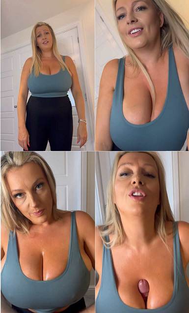 Lena Lacey aka Hotmumnextdoor - Stepmom cheers you up tittyfuck FullHD
